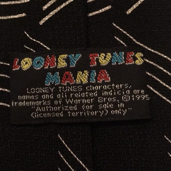 Vintage Looney Tunes Tie - Picture 5 of 5